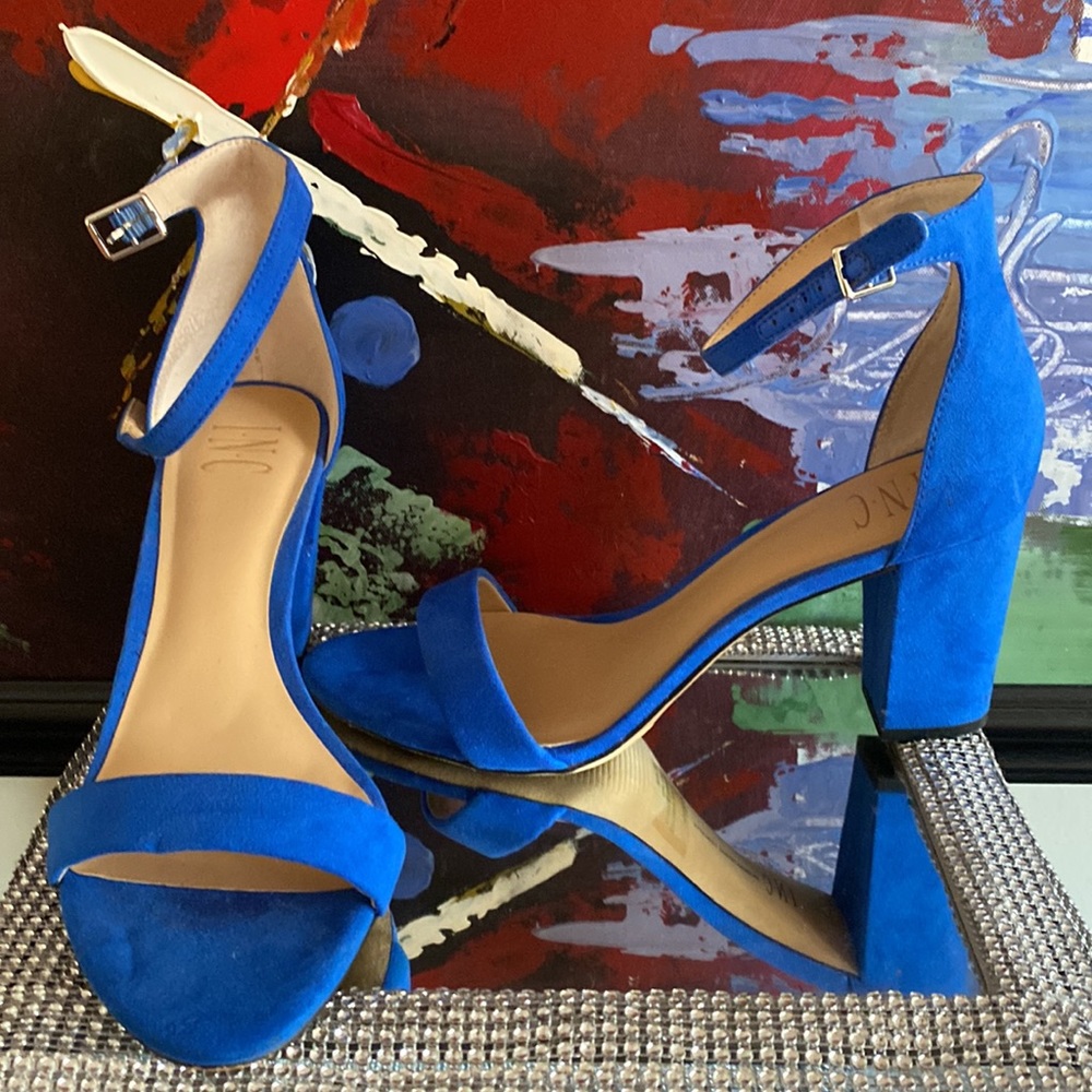 INC Royal Blue Suede Sandal Size 10 3 1/2 inch  heels Don’t have box - Picture 2 of 2
